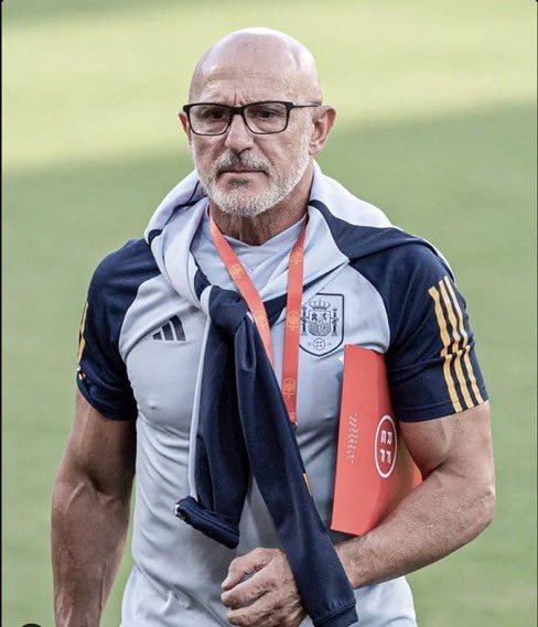 最新消息：西班牙队主帅路易斯·德拉富恩特明确表示，如果拉明·亚马尔今晚出场，他将