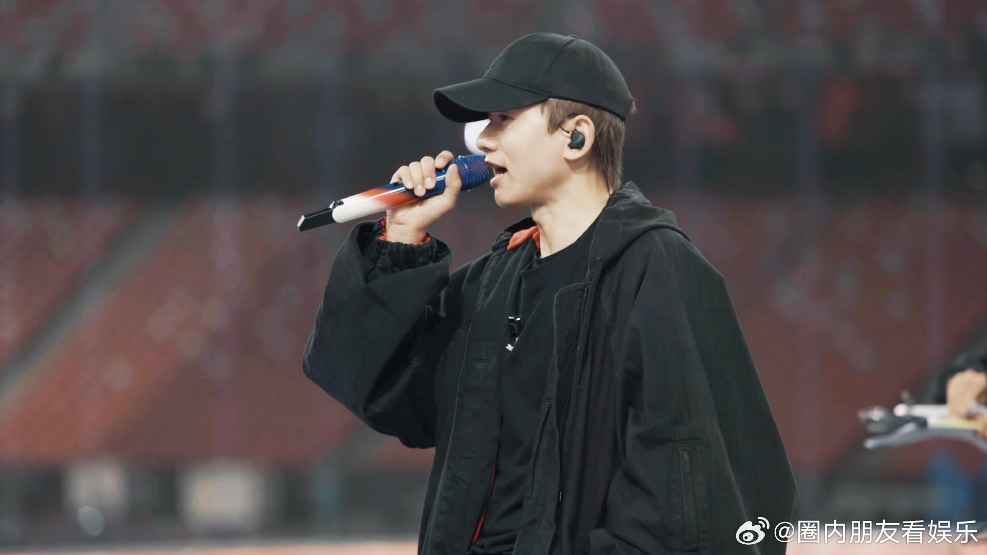 张杰天下这几句怒音给我听燃了 被张杰《天下》怒音狠狠震撼！扎实唱功+极致情绪，怒