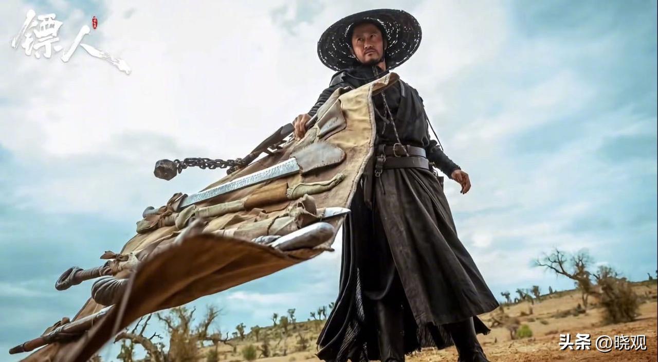 看《镖人》刀马的简历，简直是一部顶级江湖职场人的转型教科书。他曾是大隋“左骁骑卫