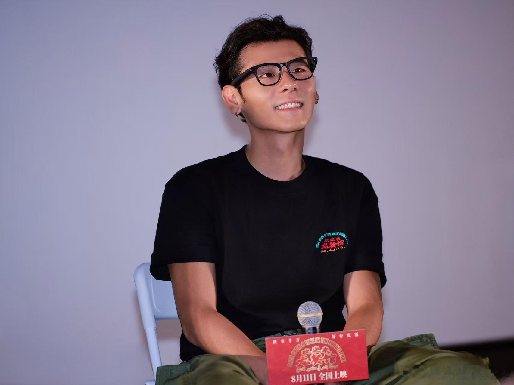 蒋奇明真的是天才演员 没有营销通稿堆砌热度，全靠观众和同行口口相传夸赞，沈腾同台