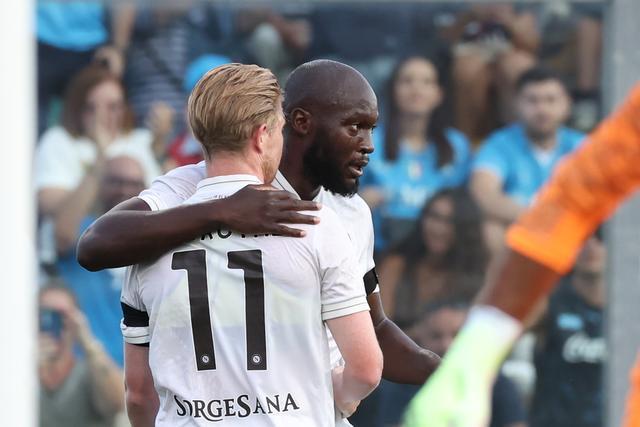 那不勒斯夺冠无望，欧冠资格又稳了，居然4-0击败了克雷莫内塞。印尼国门奥德罗本场