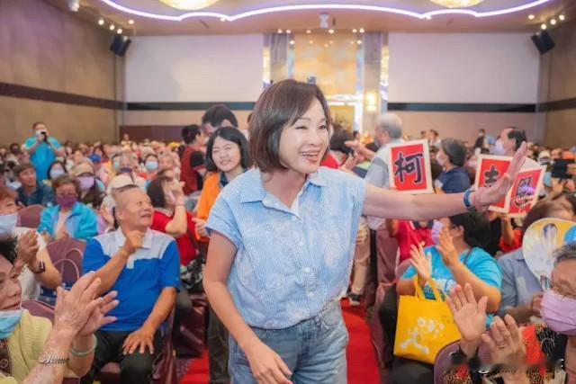 高雄市长参选人最新民调支持度：柯志恩46.8% vs. 賴瑞隆42%！柯志恩再度