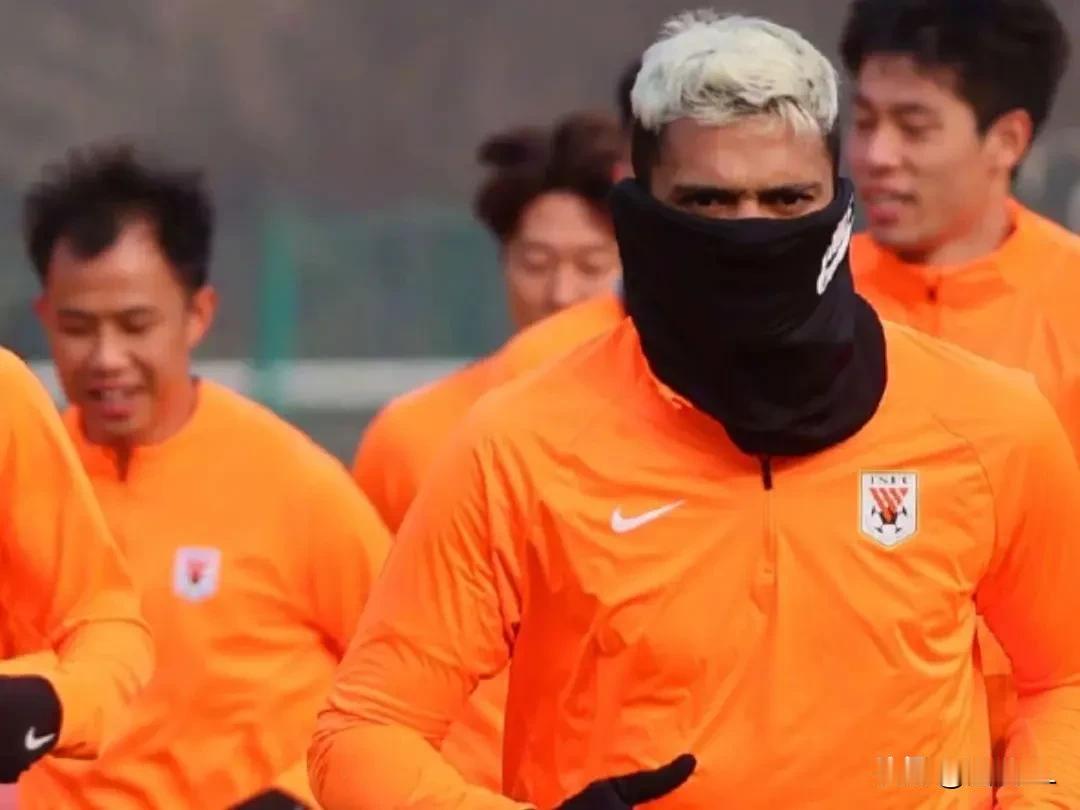 捍卫奥体！不蒸馒头争口气，又到了泰山队出气的时候了。谨记此前川崎前锋在亚冠淘汰赛