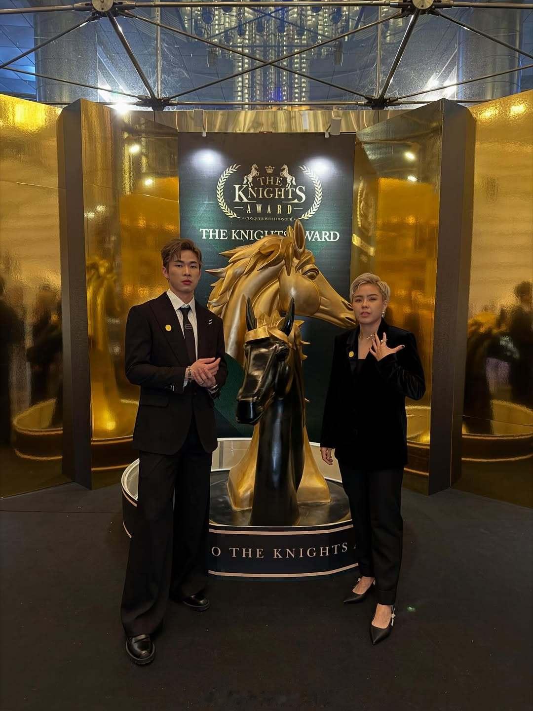 参加Dior活动的陈杜组合热点现场 ​​​