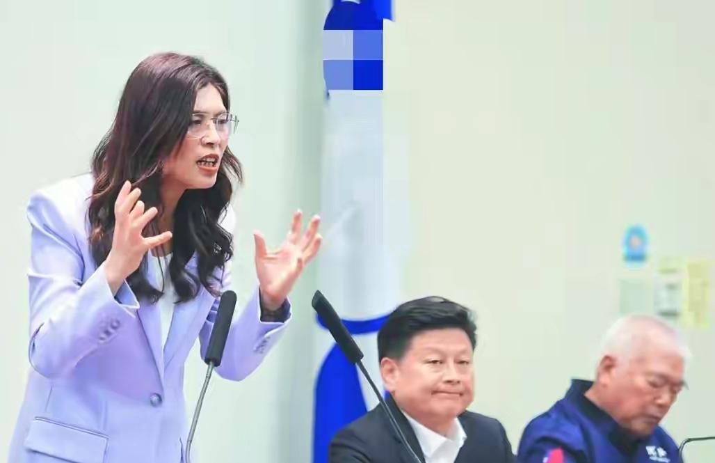 对美军购预算出炉！
59比0！郑丽文大胜，卢秀燕困惑，韩国瑜外逃，谁最伤心？
