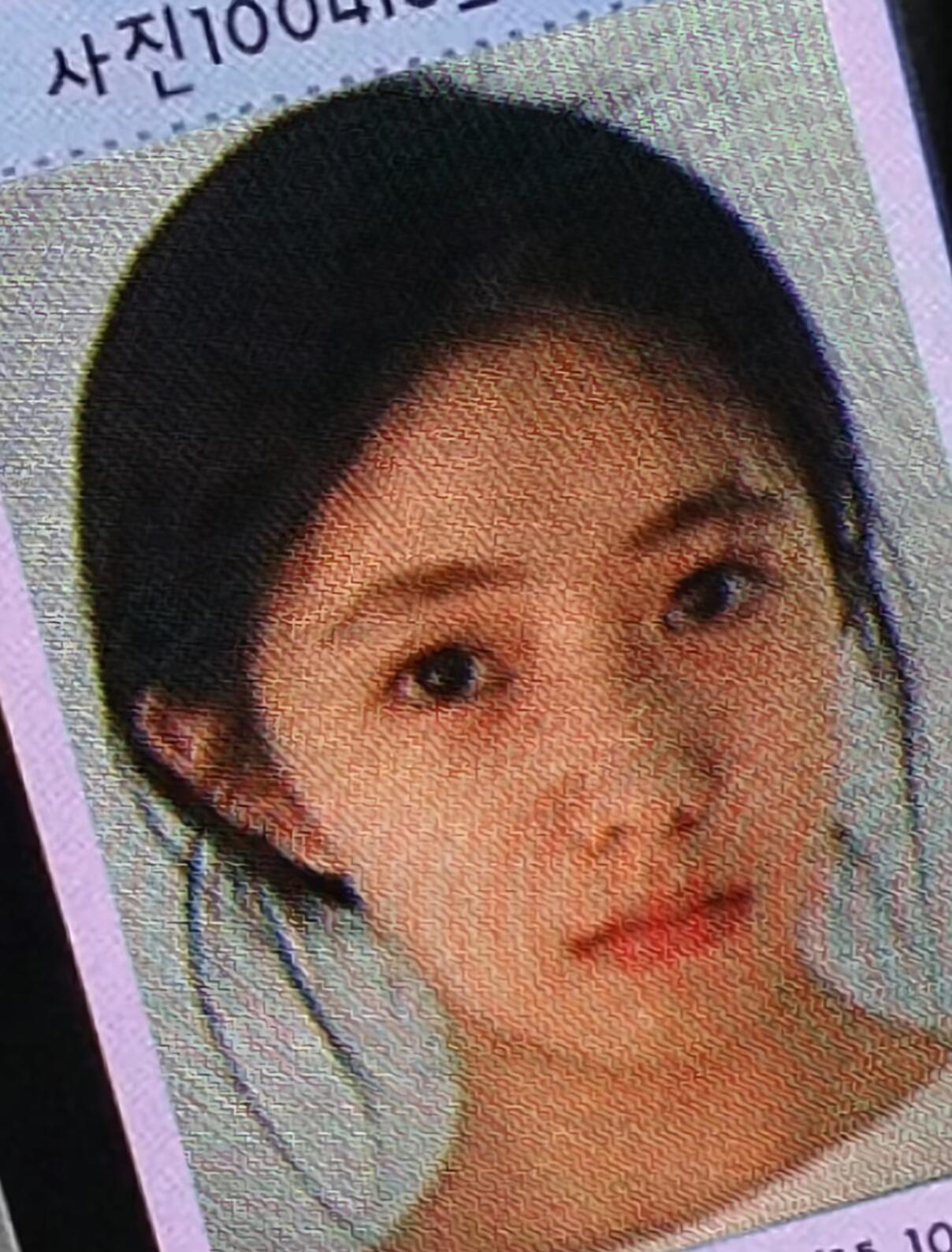 刘浩存镜头里好动人的自然【刘浩存】冷脸萌不解释 