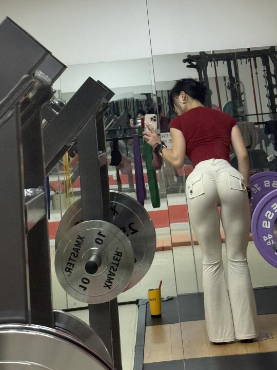 重庆 |  |健身女教练