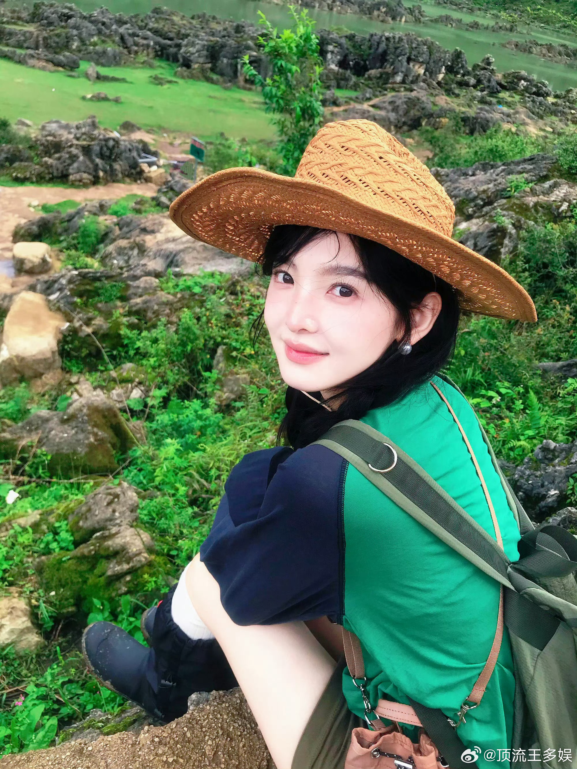 章若楠ins第一条百万赞章若楠拍照风格