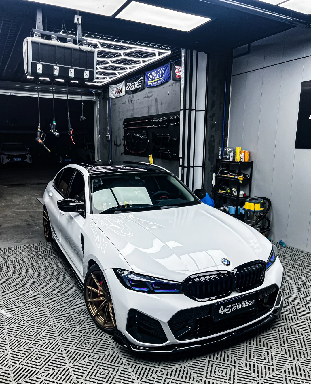 白色三系才是尽头好嘛？