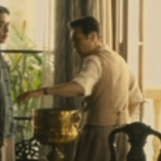 看八千里的郁结都让于和伟治愈了 前面的乱世浮沉堵得慌，于和伟一出场，心就落定了。