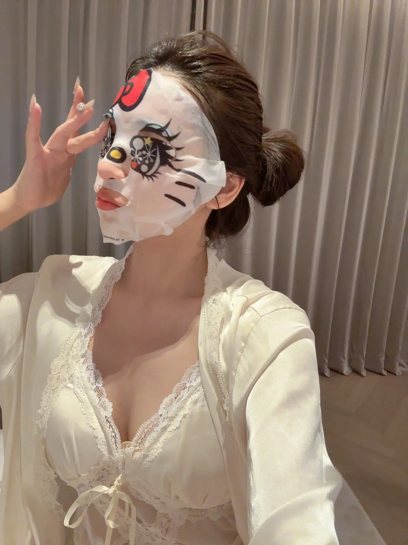 来看周兴哲咯