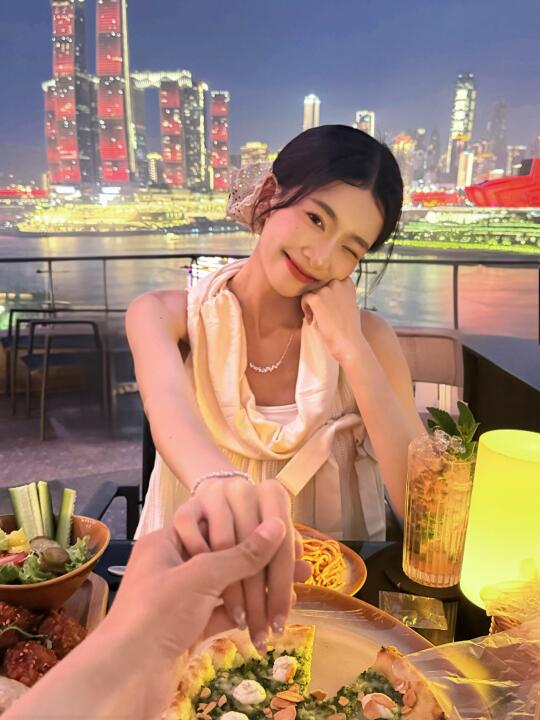 紫藤盛开 幸福自来🏙️