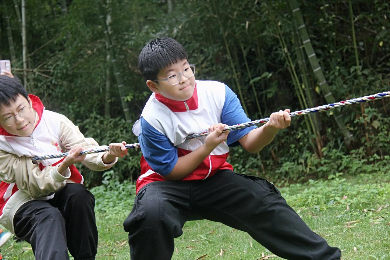 贺祖国75华诞，衢江仁爱红十字志愿服务队团建趣味运动会。
#贺祖国75华诞# #