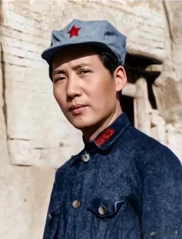 我们误会教员的扮演者了，并不是他们演技不行，而是教员的气质深入人心…

在比较早
