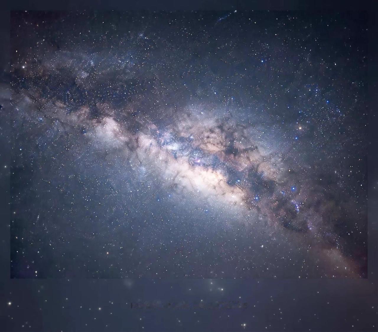 《Nova16的小艺牛批了》我的星空银河大片得小艺出手，原片的银河只有一点点，简