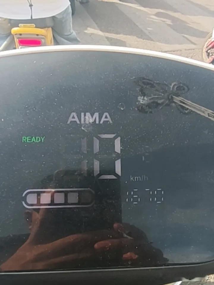 为什么 2000 块钱买的电动车骑了 16700 公里不需要进行任何保养，而20