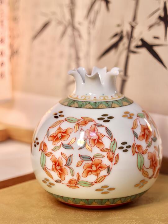 新品上架｜石榴花点金石榴花瓶（15cm左右）