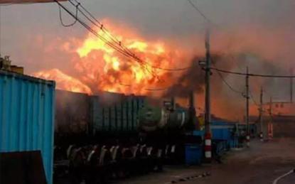 1986年，吉林省一女子乘坐火车回家探亲，随手抓给旁边的男子一把花生，就是这样善