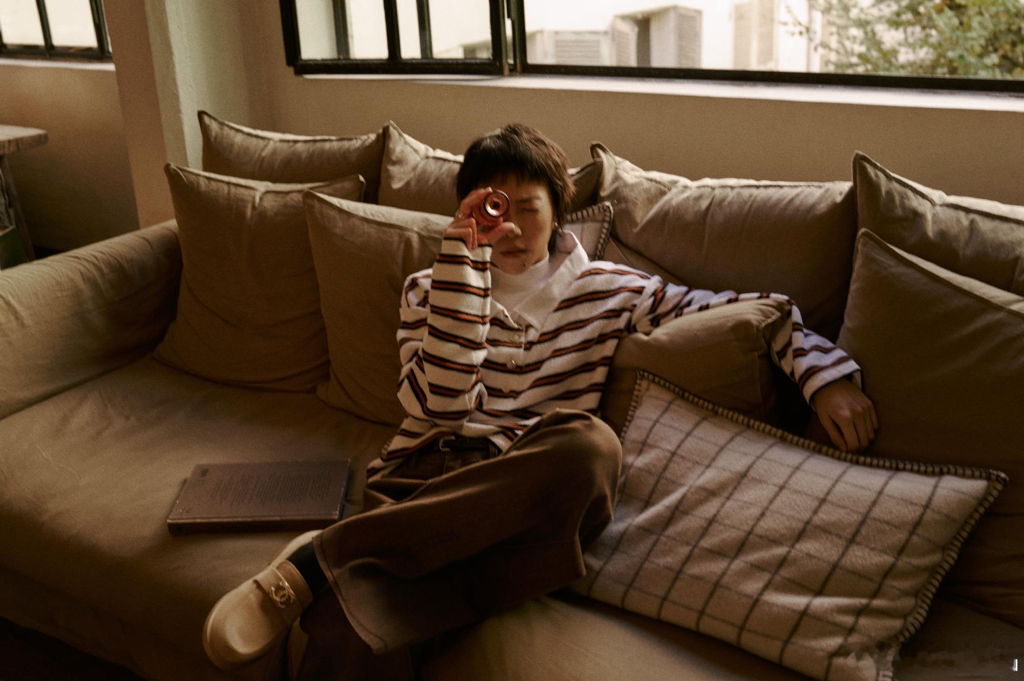 那英窦靖童好听 今天的演唱会让我们感受到音乐的传递，童童的音色与那英的情感相融为