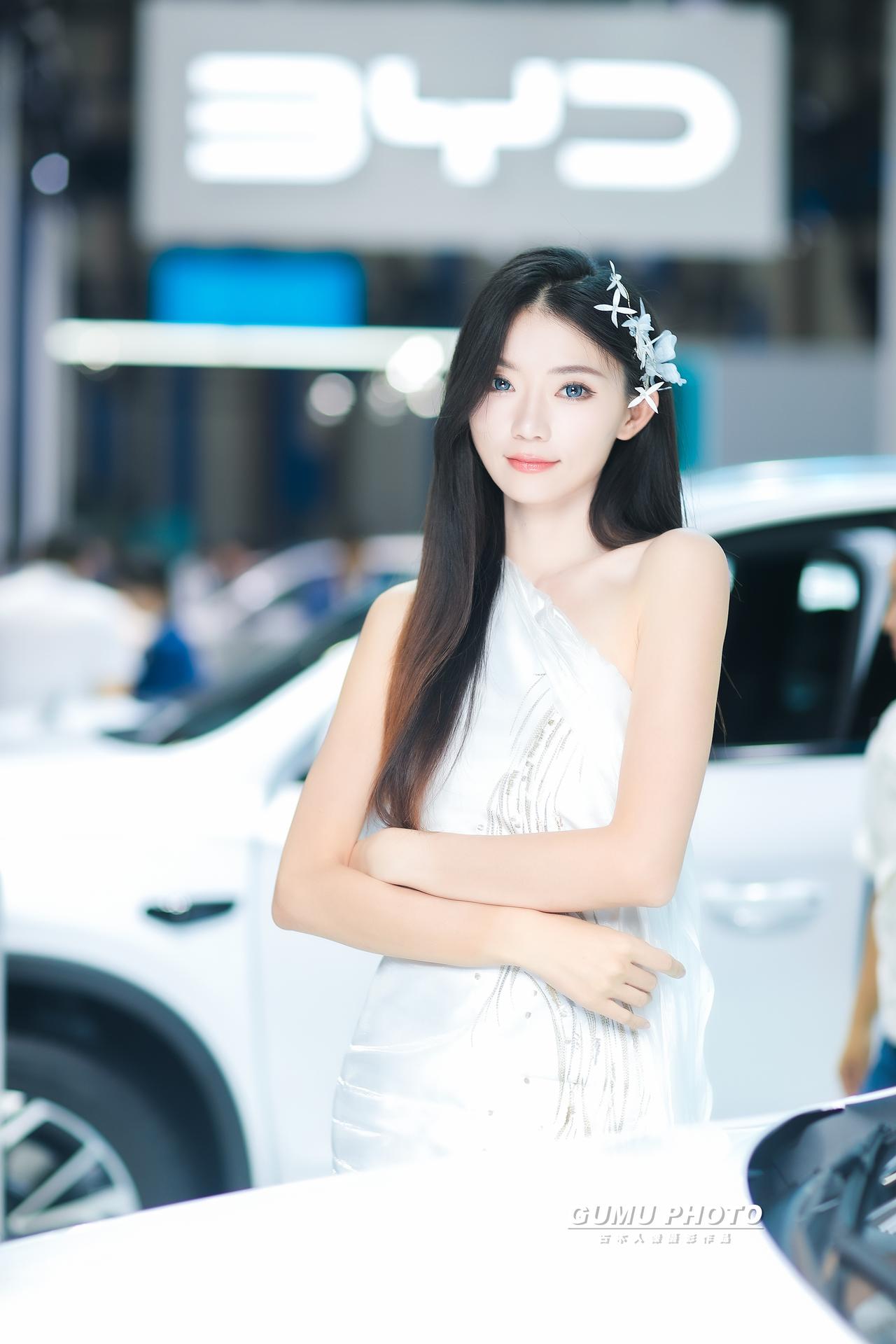 2026贵阳国际车展比亚迪展台模特小姐姐