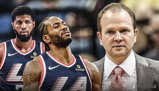 美媒痛斥快船篮球事务部总裁弗兰克是见利忘义的卑鄙之徒。
当初，弗兰克受主教练道格