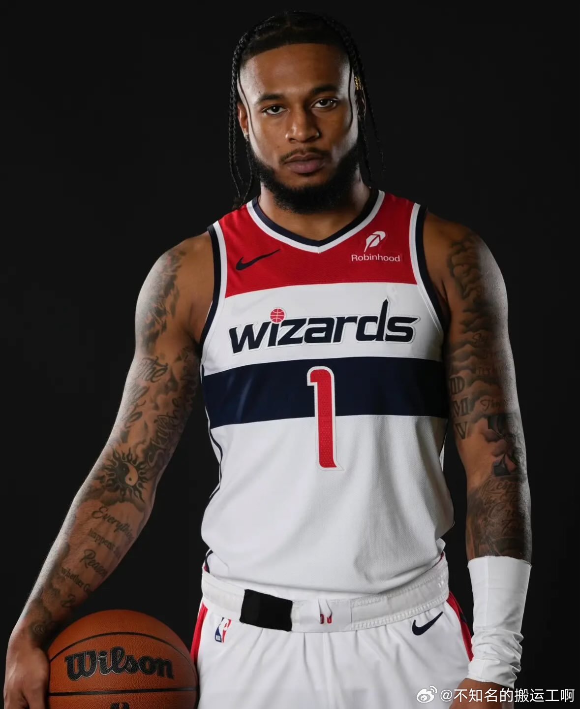 NBA  华盛顿奇才队摇摆人卡姆·惠特莫尔将缺席2025-26赛季剩余的所有比赛