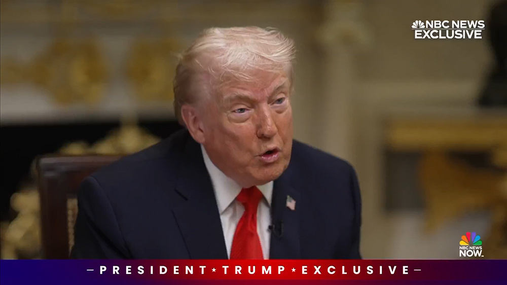 #特朗普含糊回应是否第三任期#【是否谋求第三任期？特朗普：告诉你就太无聊了】据美