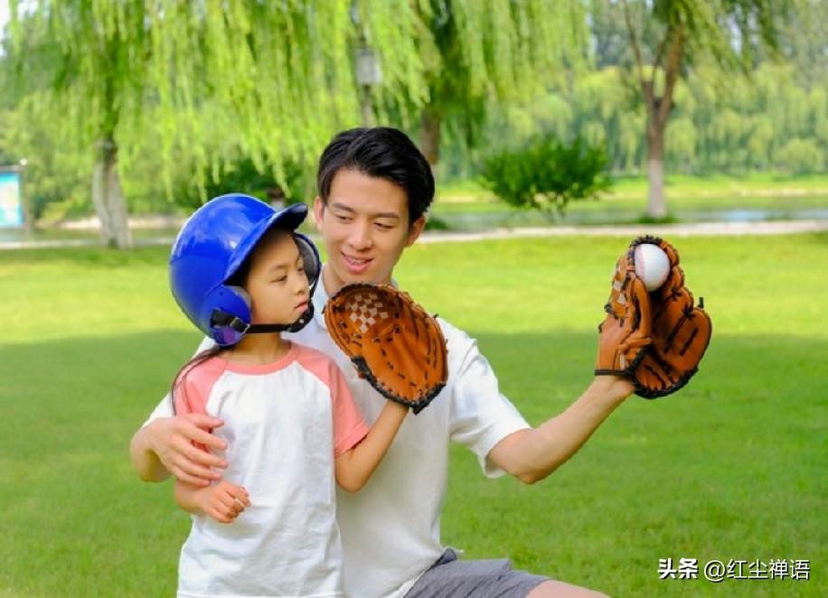 家有男孩儿的，看过来！

养男孩，比养女孩要付出更多心血调教。

家有男孩子的父
