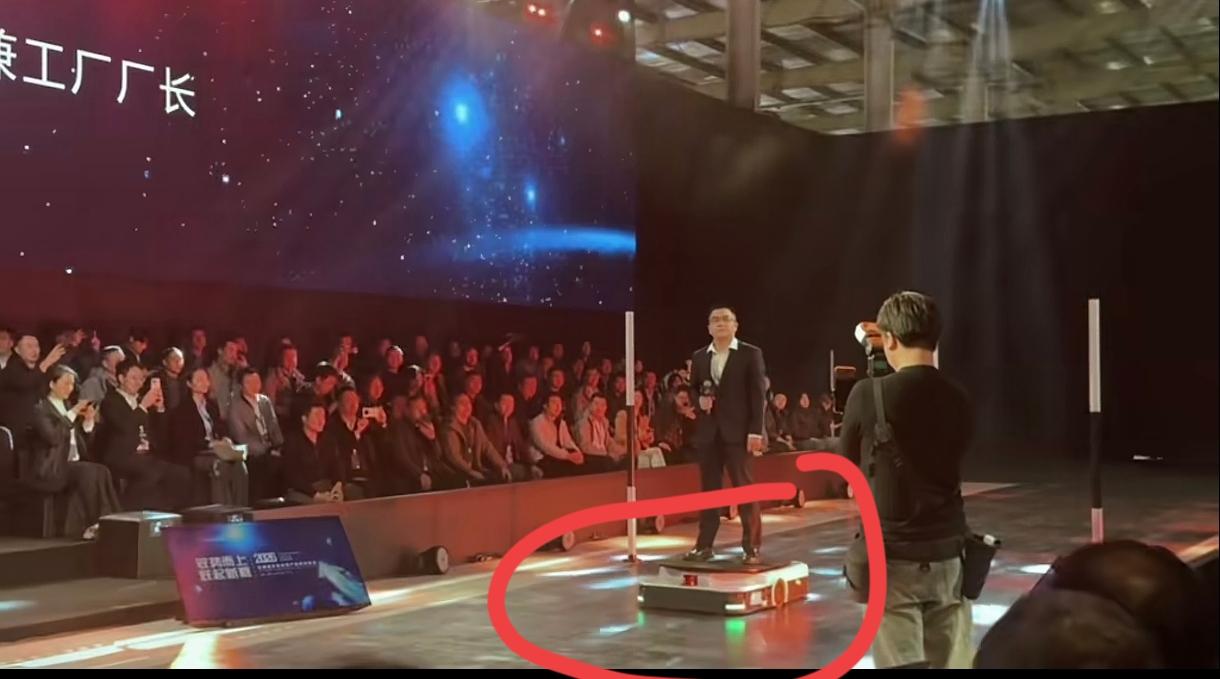 我滴个乖乖，比亚迪这是要干啥？都说比亚迪的目标是对标和赶超丰田，但我感觉他的雄心