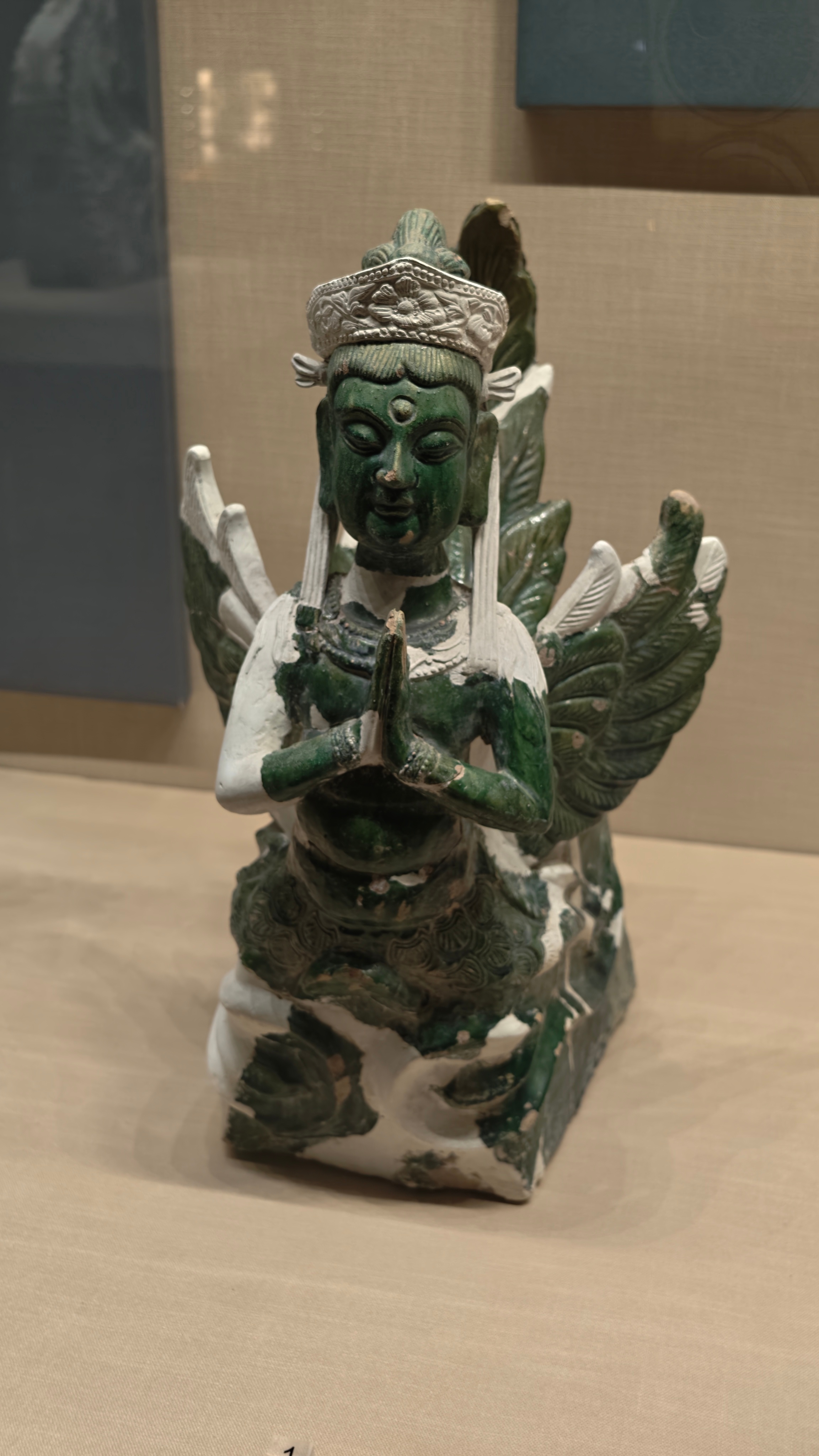 宁夏博物院里的西夏残存李元昊搞那些复杂的西夏文是个败笔，为了突出党项独立性，却忽