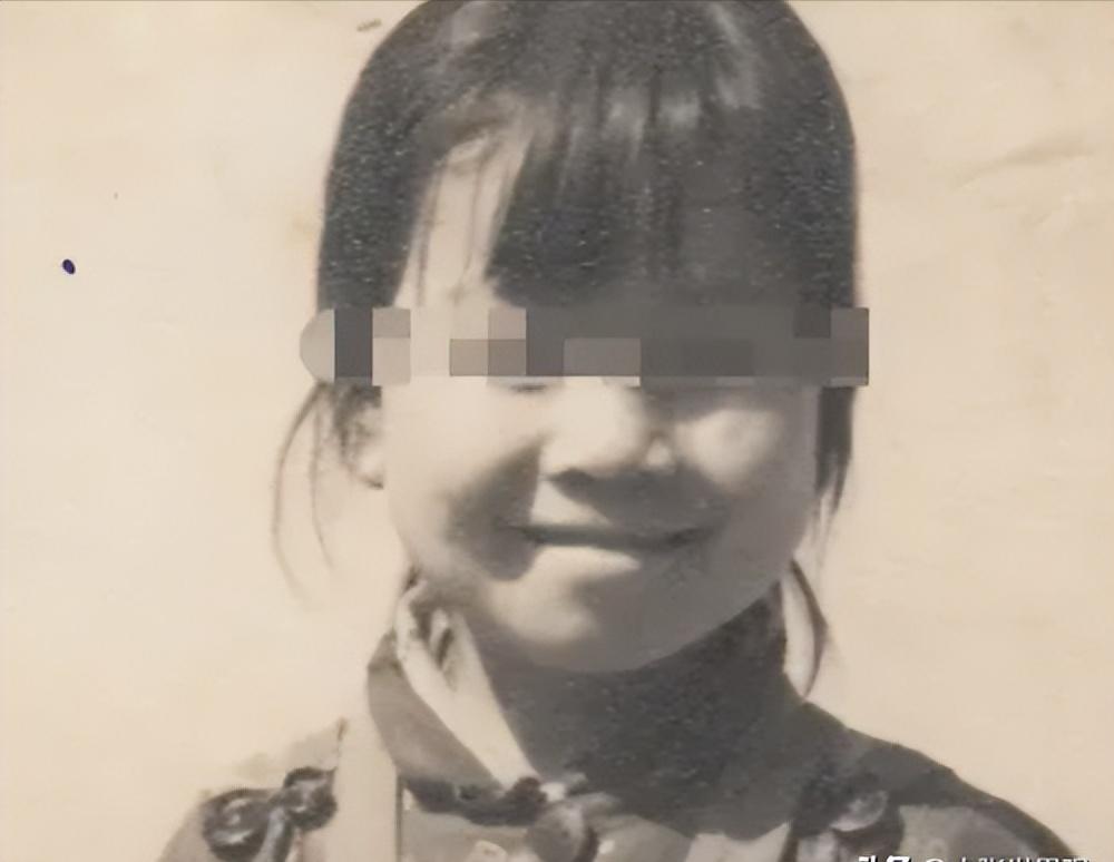 1990年，陕西一个13岁的小姑娘，用农药害死了亲生父母与9岁的弟弟，警察到达的