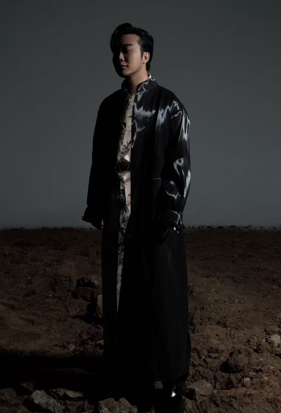 李玉刚常州演唱会官宣加场李玉刚巡演常州站连唱2场 常州首场门票快速售罄，官方顺势