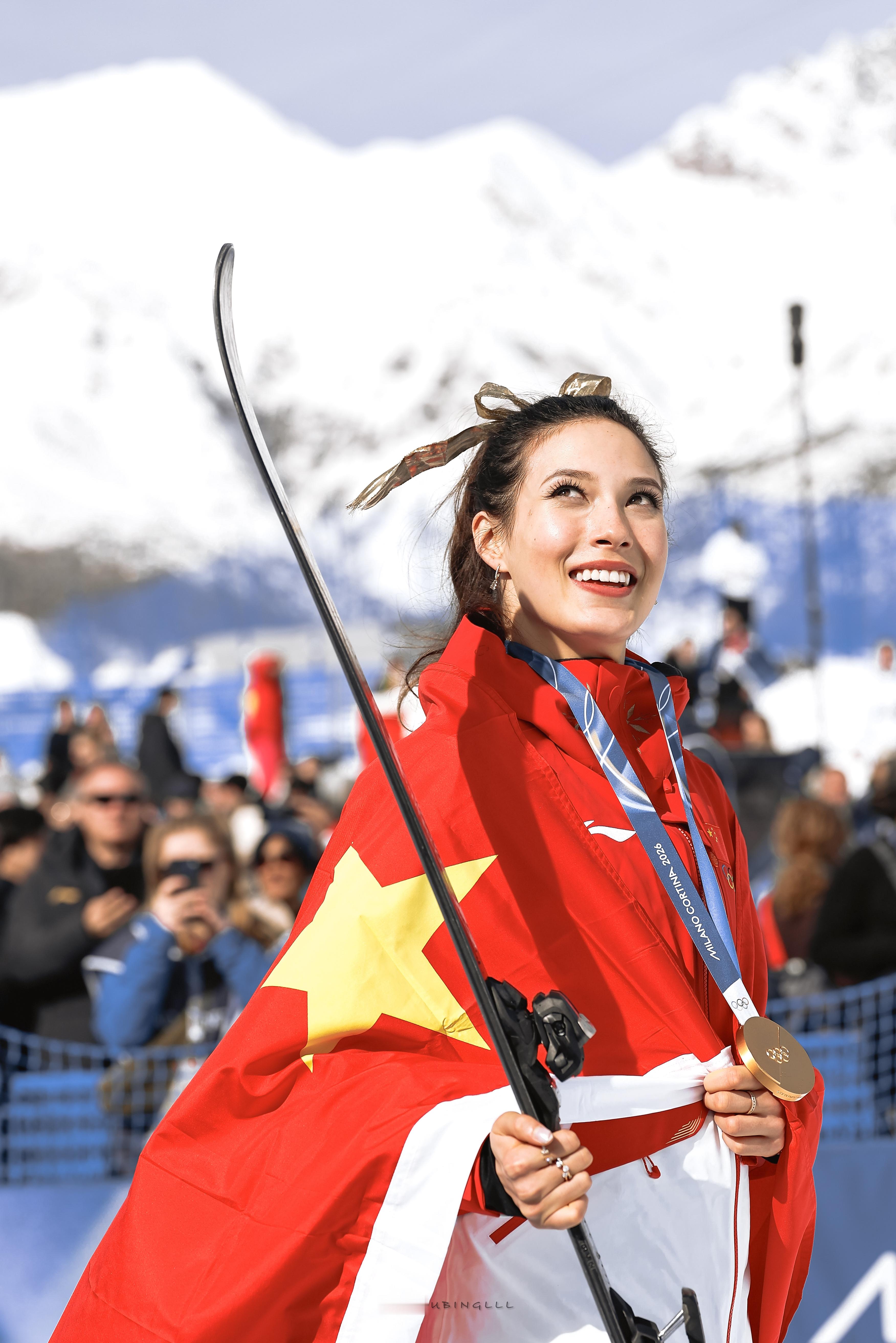 谷爱凌一战刷爆多项纪录【谷爱凌】高举着长剑的得胜将军🇨🇳  cr 李有病 