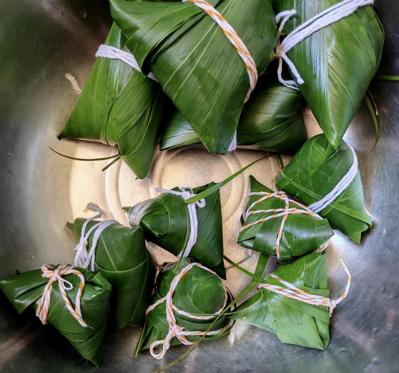 粽子配茶不对，吃了白费

端午节到了，你家的粽子已经堆成山了吧？

咸的甜的肉的