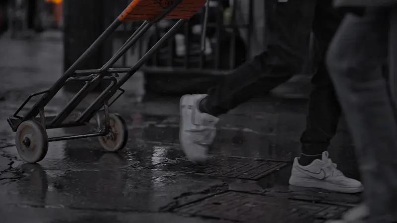 快走居然是抗衰延寿的法宝！多项研究表明，快走能降低慢性病风险、改善代谢和心血管功