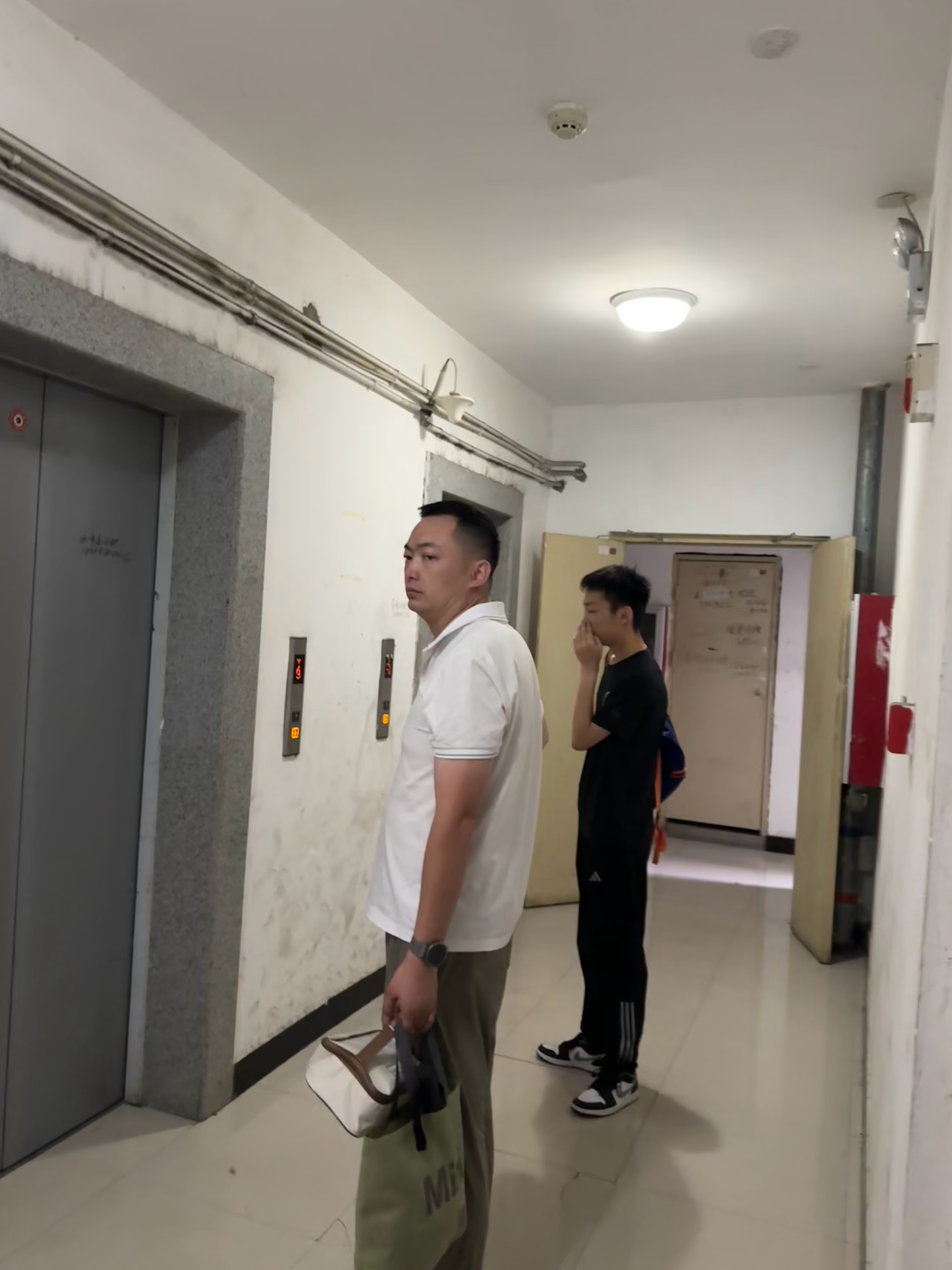 今天中考最后一天了看了那年今日 姐姐也是那年今天最后一天考试的我儿说昨天的是简单