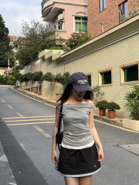 广州这条街道 还真有点小韩的味道哟