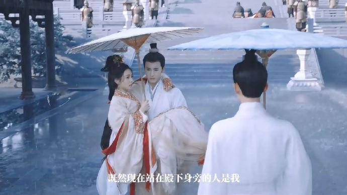 #裴文宣苏容卿情敌见面分外眼红# 每当裴文宣和苏容卿为了李蓉对峙，都引人关注。苏