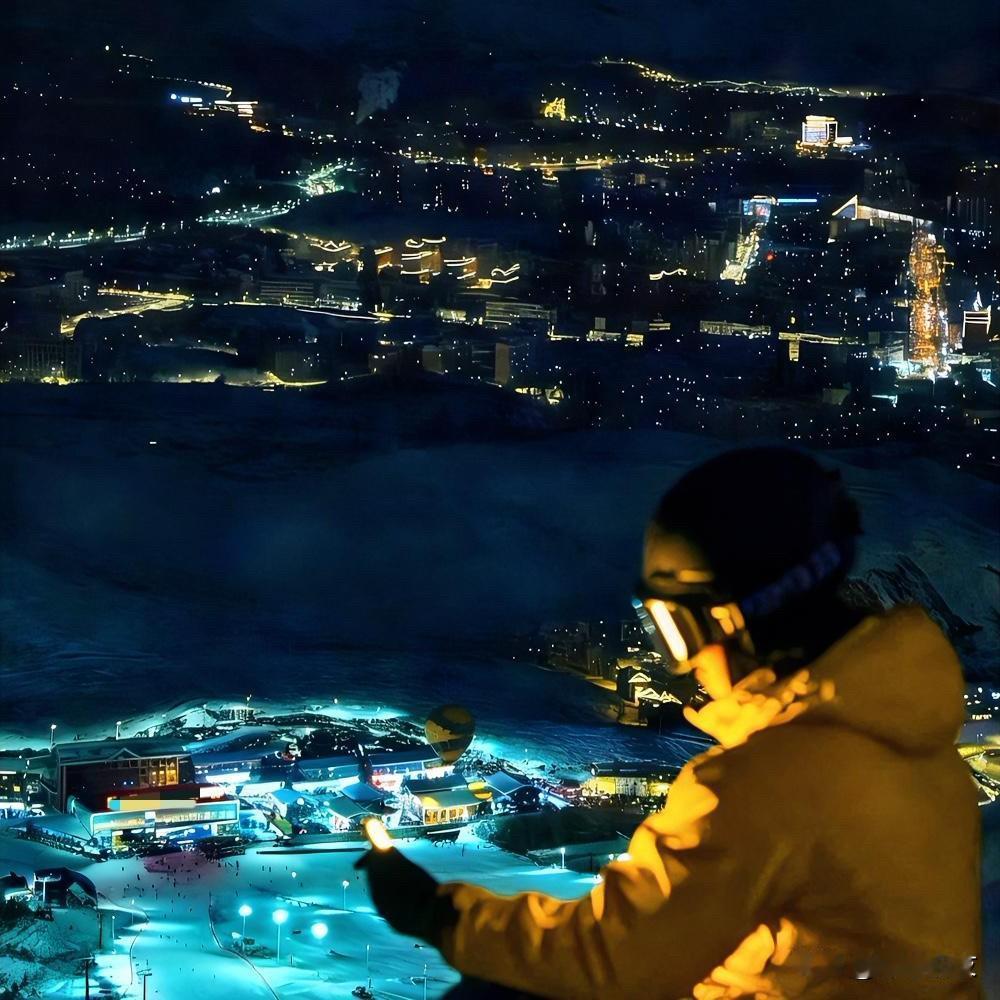 人生的顶级享受：享受自由。

去海岸线暴走，落日时分，拿一杯糖水共赏南海余晖，攀