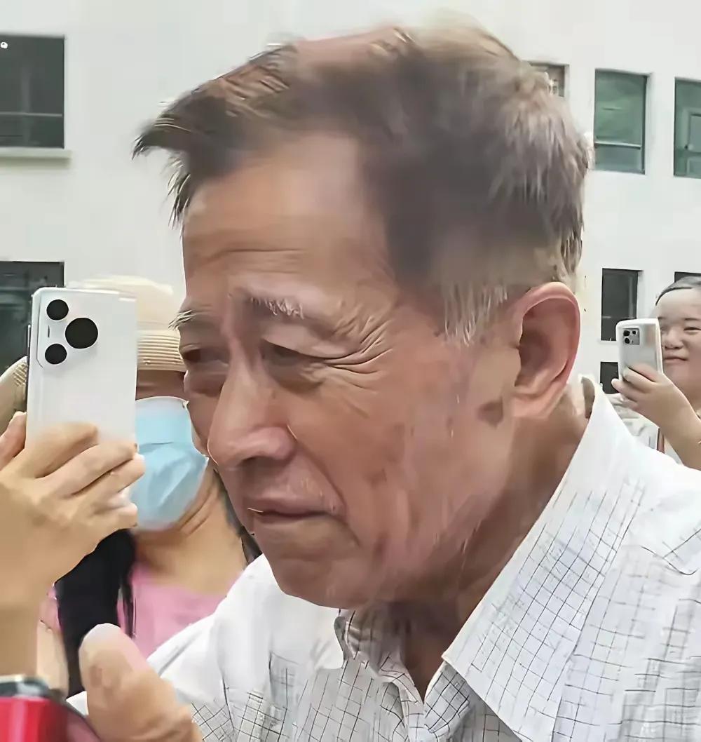 也不知道“建工爷爷”解套了没？
全国人民都知道建工爷爷持上海建工这只股票的成本价