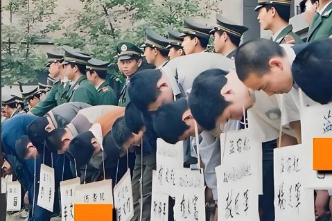 1983年严打重刑犯西迁大西北开荒，最后只有两种结果。

这不是什么刻意的流放惩
