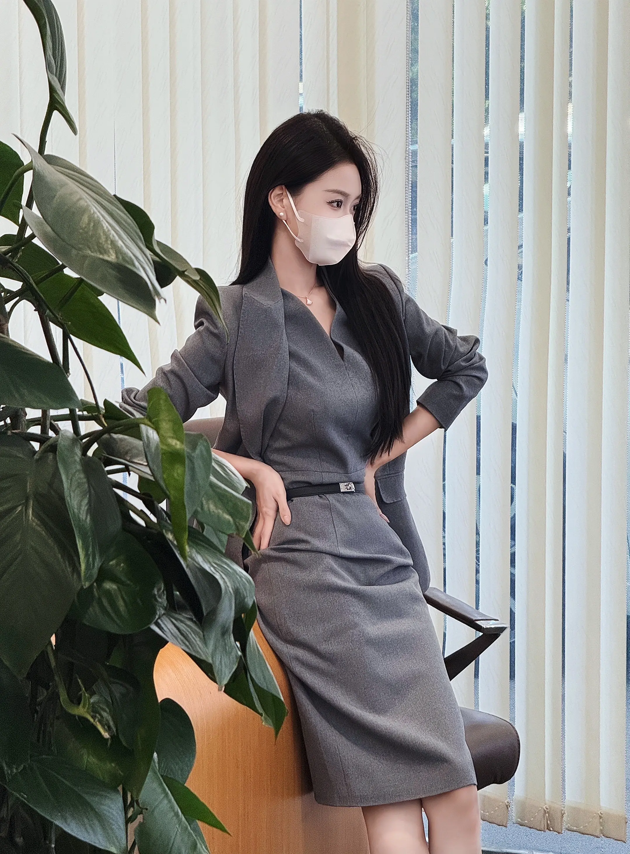 她是假虞姬 你跟了我才能做真霸王。