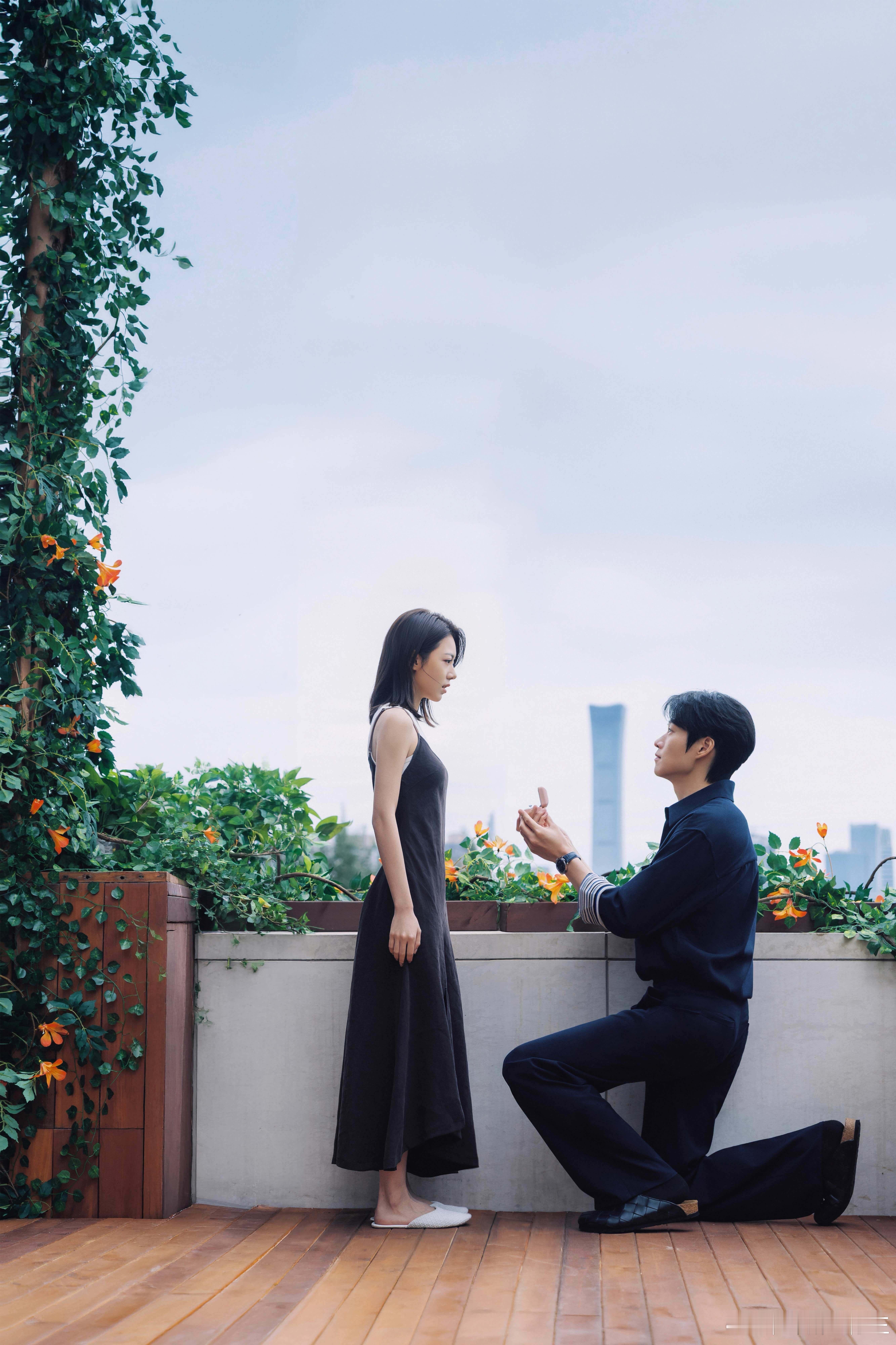 竟然还有求婚！！！！！！！！！[爱慕][爱慕]无可替代 ​​​
