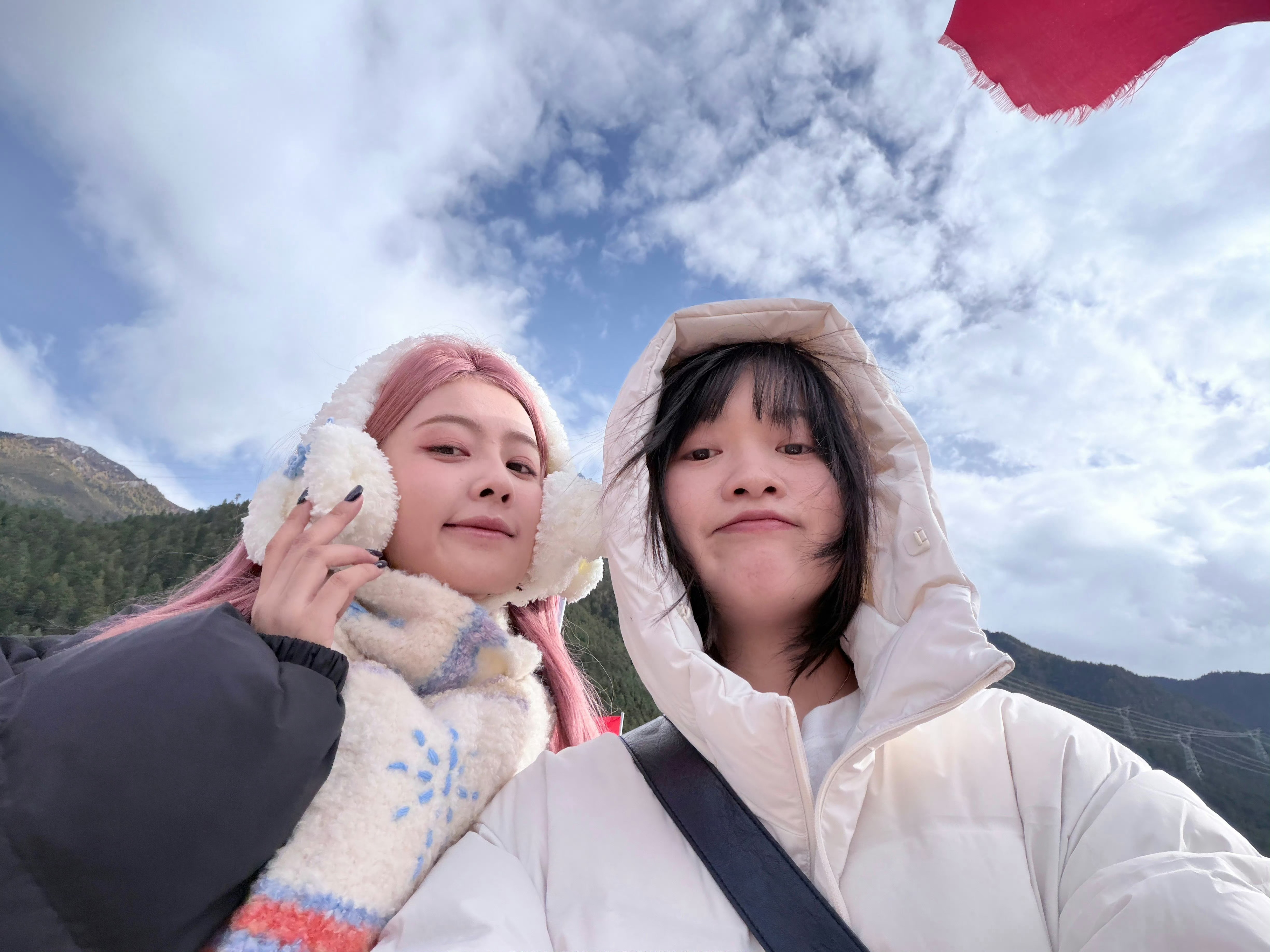 多幸运有像你这样的朋友具象化了！一鹿呵护友谊长存！ 