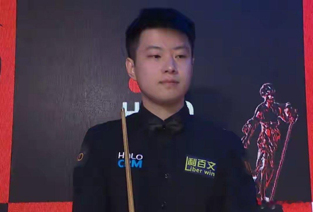斯诺克世锦赛首轮：赵心童10‑7险胜晋级，业内点评状态仅发挥五成斯诺克世锦赛正赛