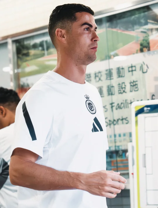 C罗的镜头总是不缺乏爱慕