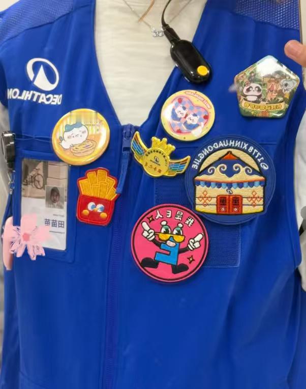 一到换季就想爆改工服 不同季节穿不同季节的服装，这不仅是冷暖需要，更是方便工作，