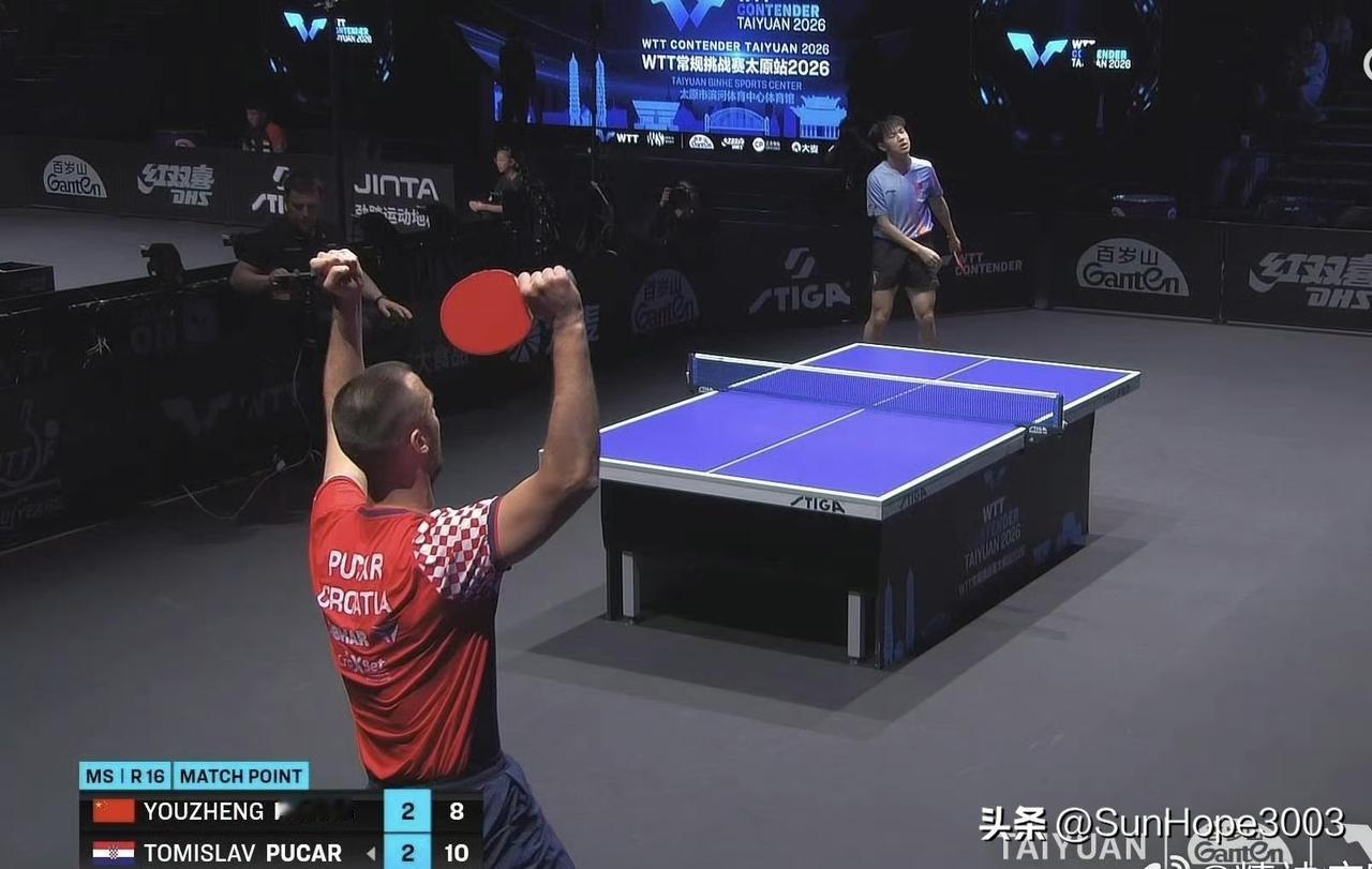 4.10日，太原常规挑战赛，6场单打只有覃予萱一人赢下比赛，
黄友政单打输，混双