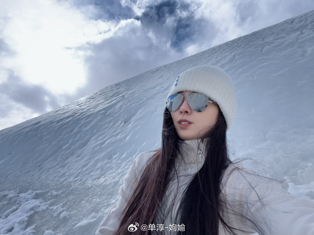 笑看生活杂七杂八  我在看到纯净的大自然时会想流泪、因为纯净的自然越来越少，在消