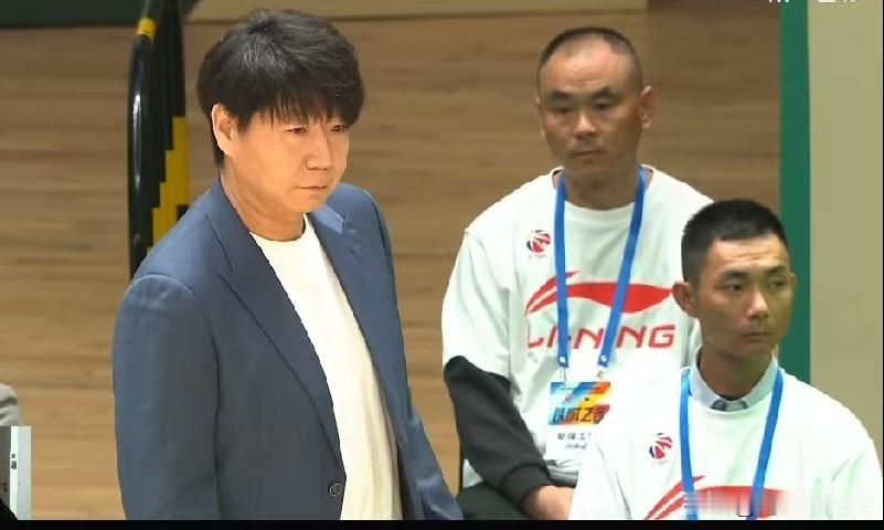山东高速男篮终于赢球了，凭借王岚嵚的爆发得了27分，终于赢球！
今晚山东高速男篮